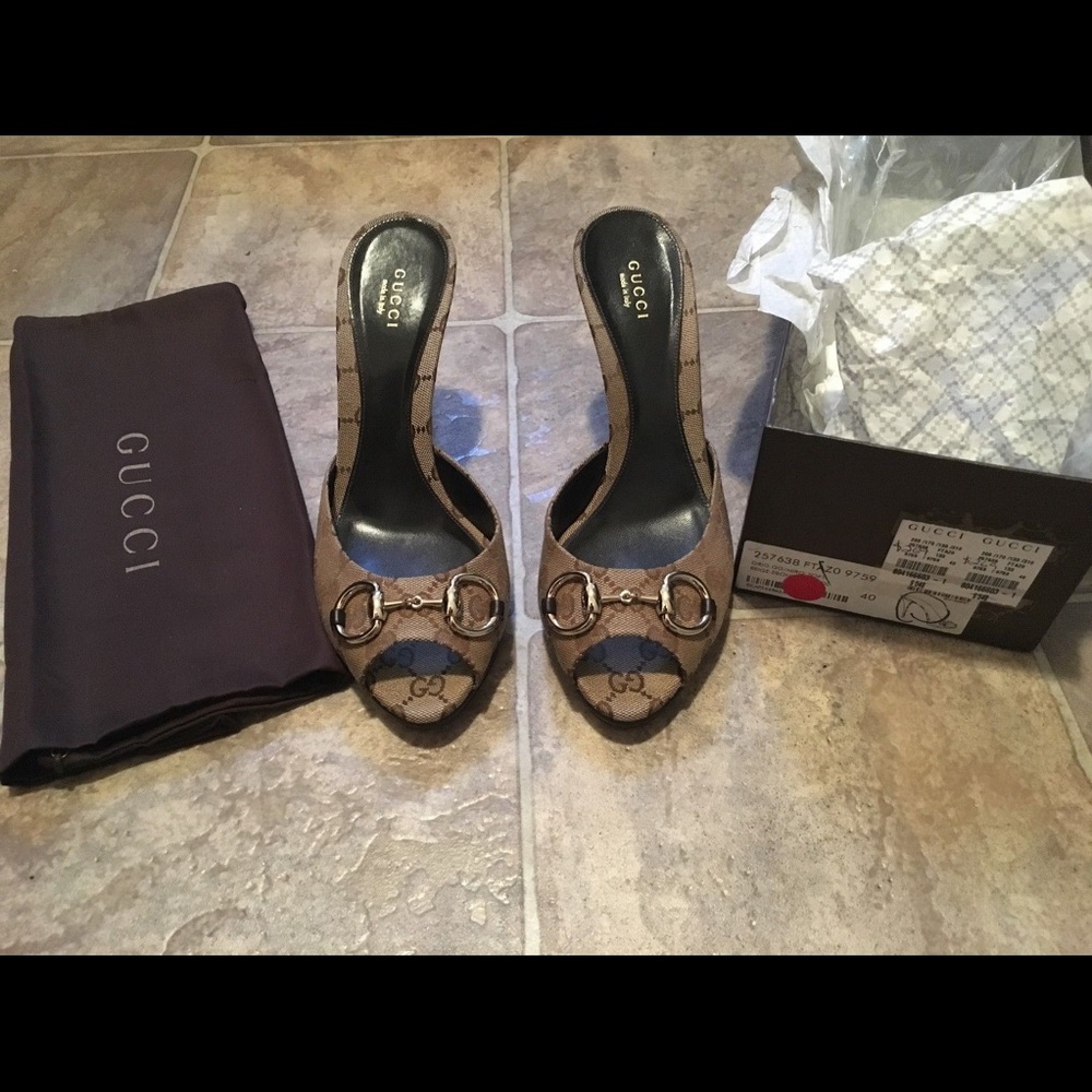 Gucci horsebit Low Heel Pumps GG beige brown shoes
